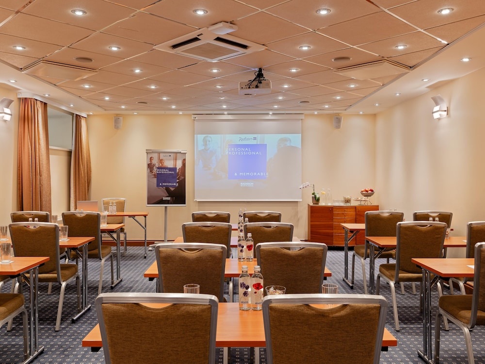 Radisson Blu Ridzene Hotel, Riga 34/41