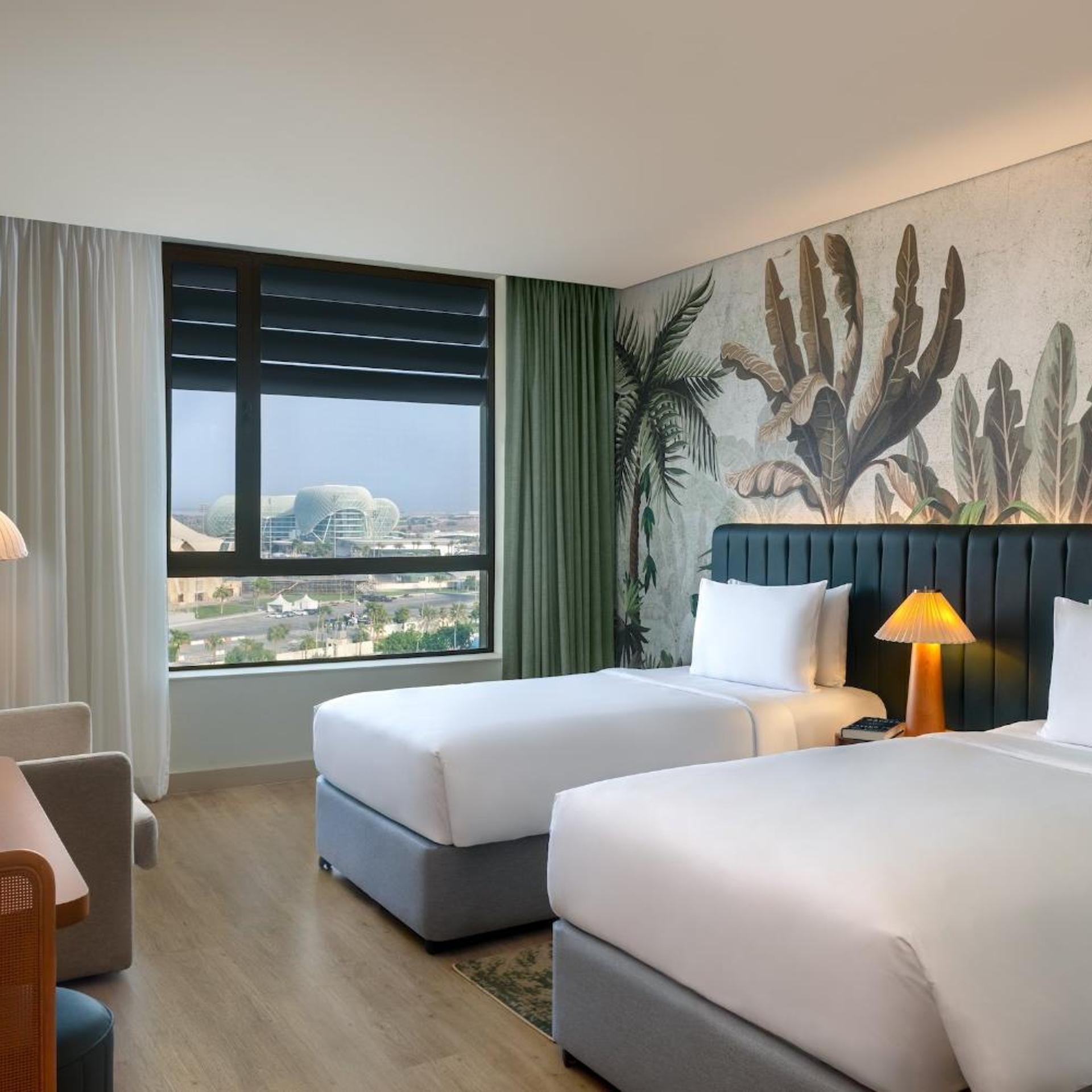 Deluxe, Single Bed, Plaza View