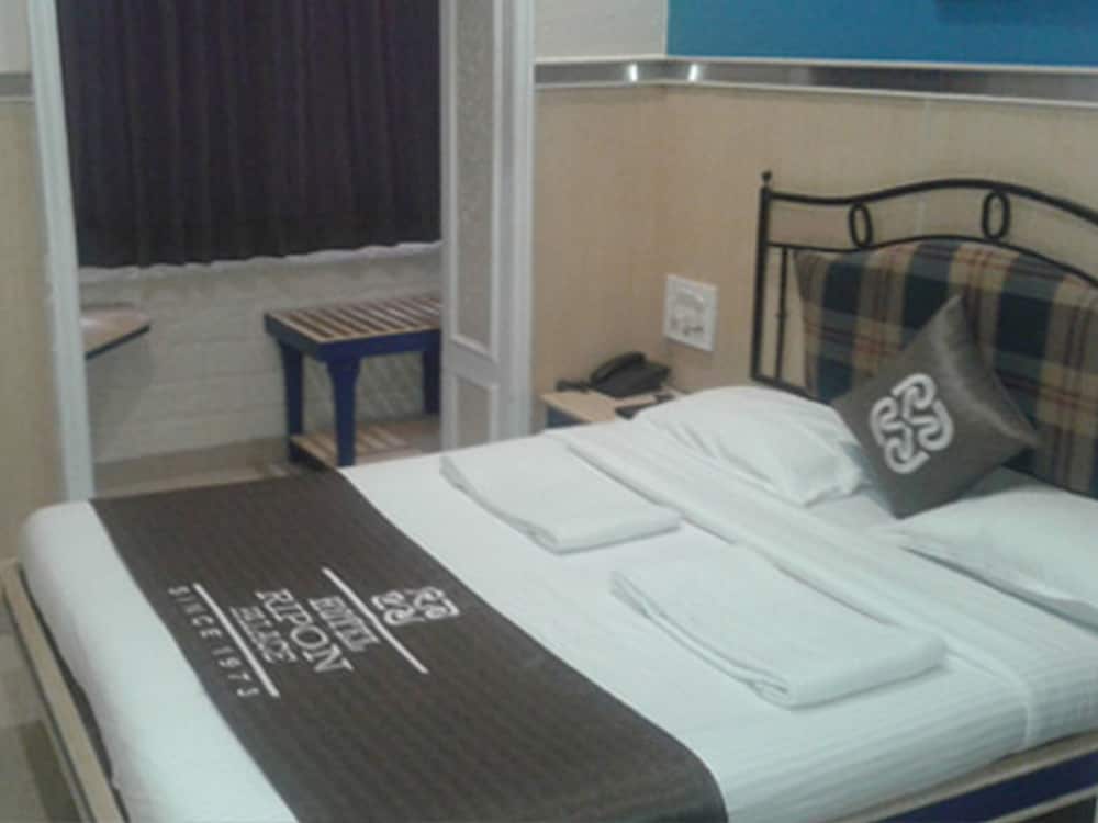 Oyo Rooms Mumbai Central 11/20
