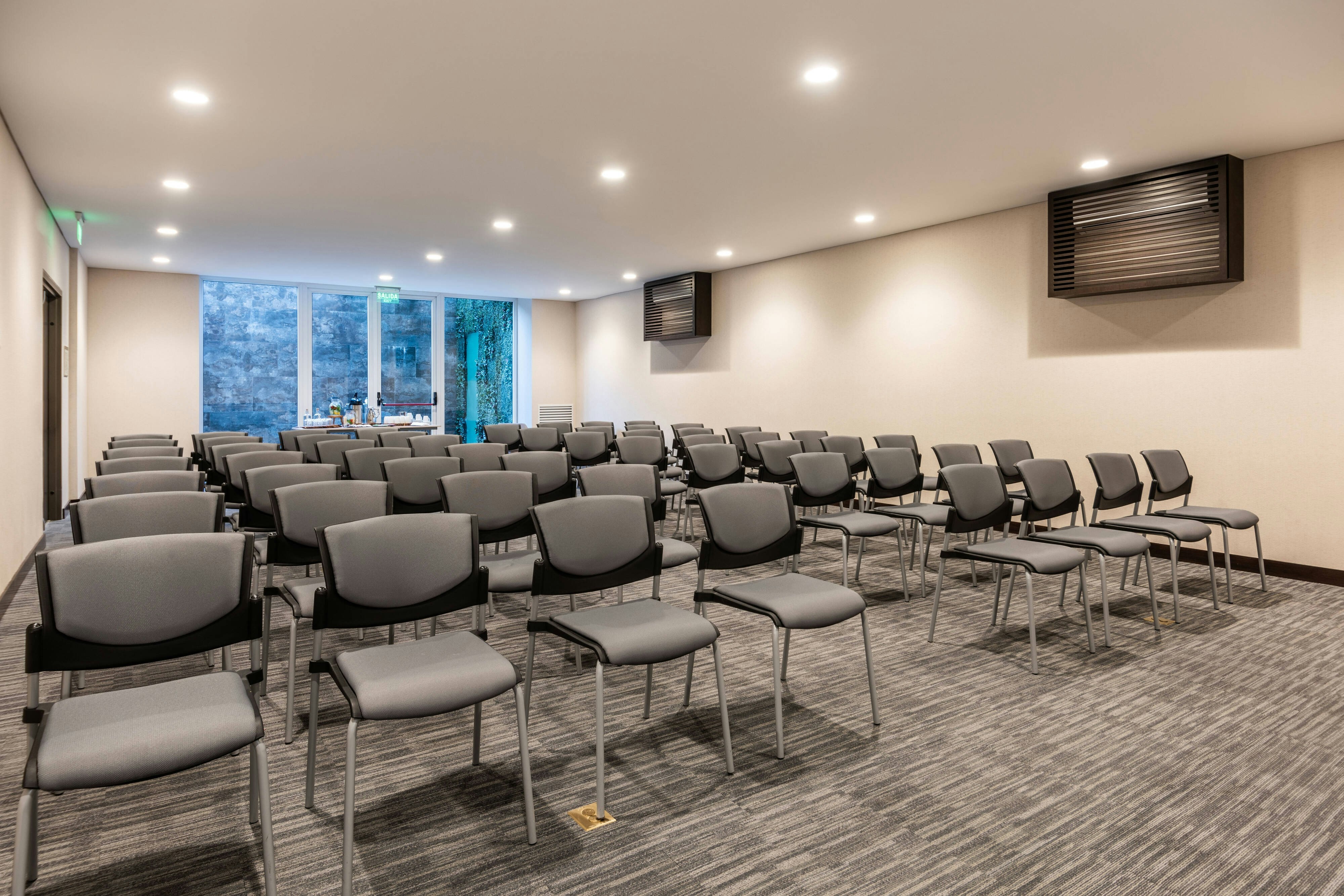 AC Hotel by Marriott Bogota Zona T 58/59