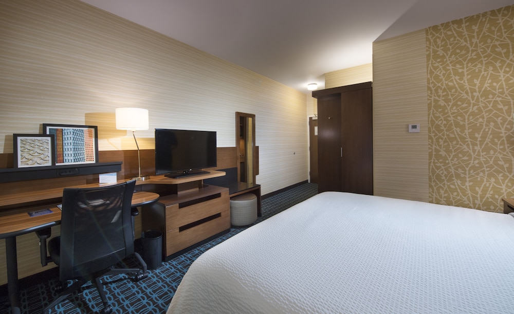 Fairfield Inn Suites Houston Pasadena 14/32