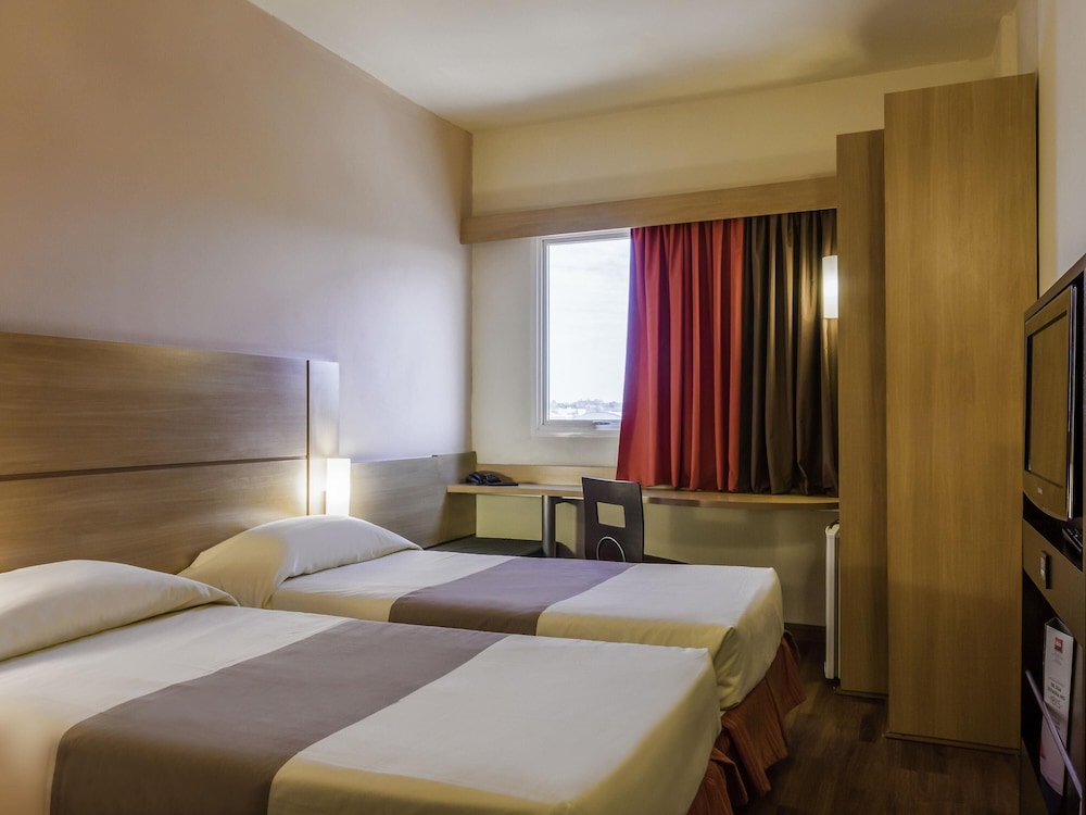 Ibis Jaboticabal 15/47