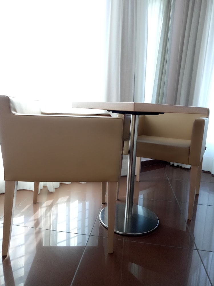 Hotel Chiaraluna 27/29