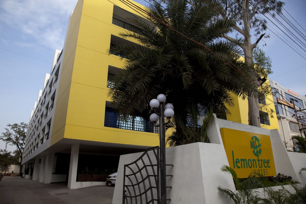 Lemon Tree Hotel Indore 5/57