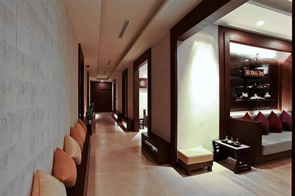 The Ashlee Plaza Patong Hotel & Spa 47/75