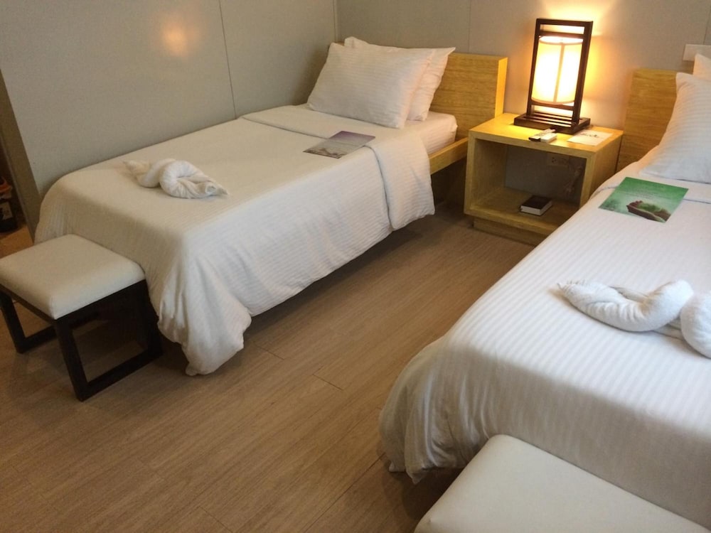Shore Time Hotel Annex 15/32