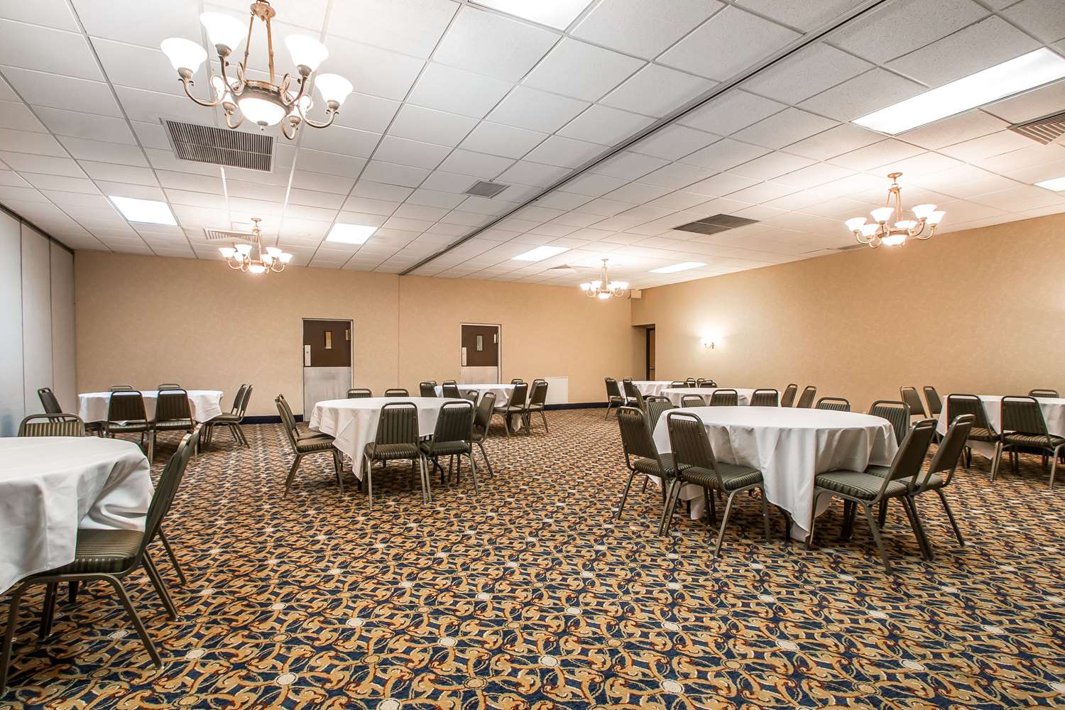 Quality Inn Morris I-80 42/45