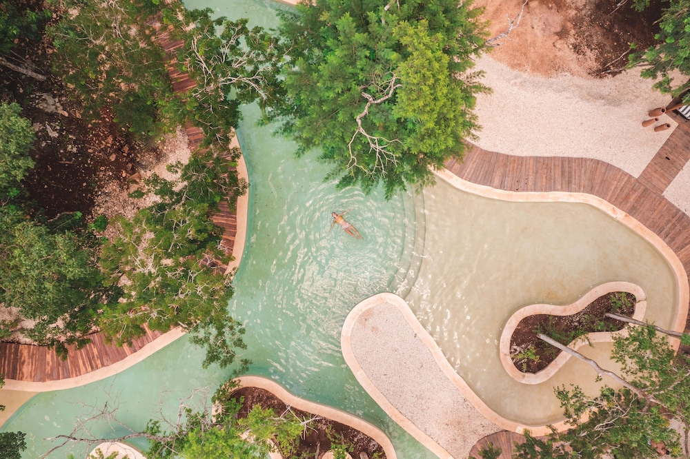 Oriundo Luxury Nature Villas 20/28
