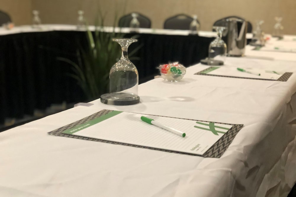Holiday Inn Toledo-Maumee(I-80/90) 43/58