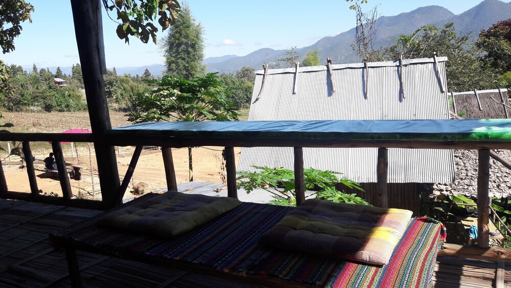Nusha Homestay 23/35