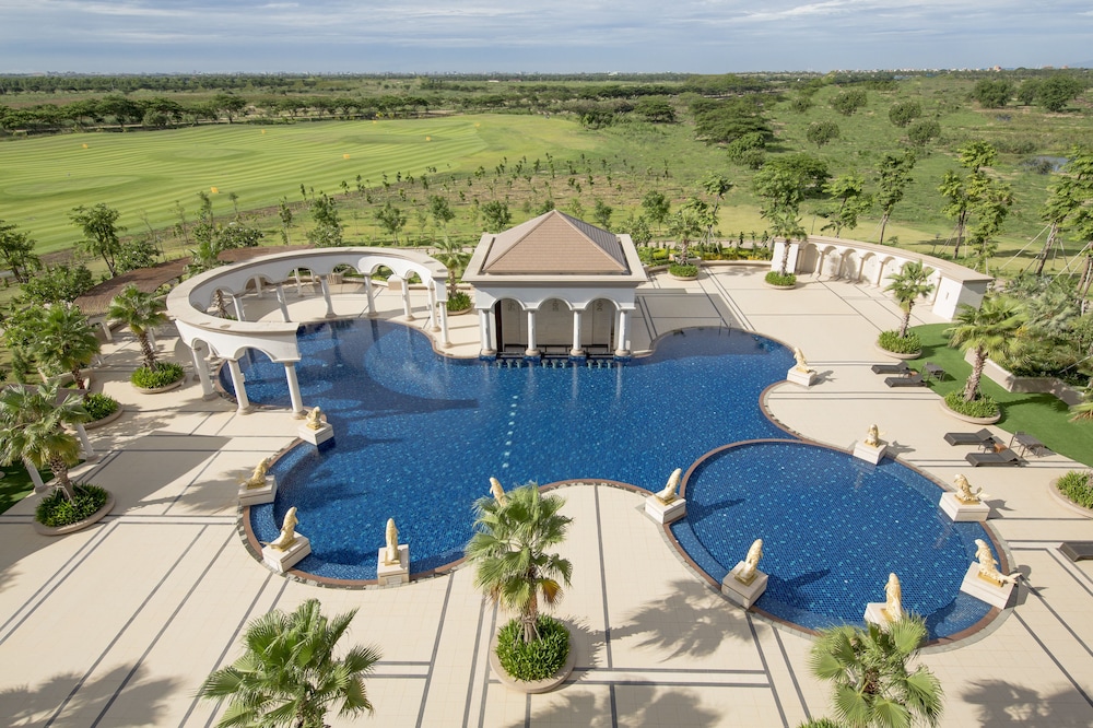 Garden City Hotel 22/38