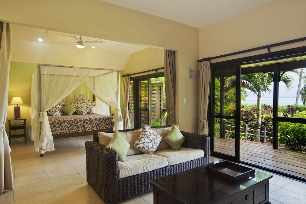 Sea Change Villas 25/50