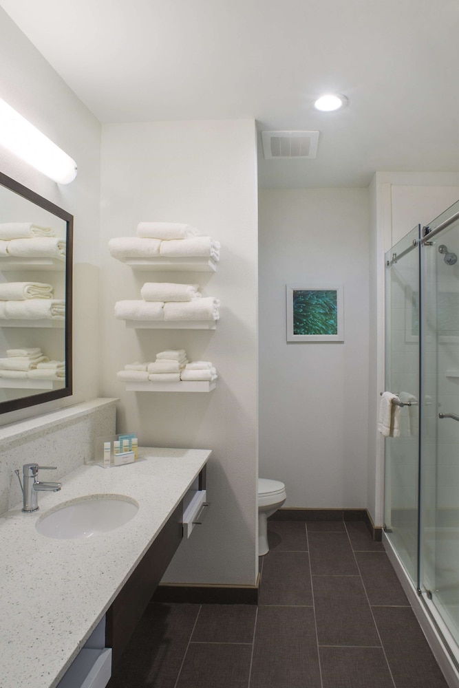 Hampton Inn Gulf Shores 16/36