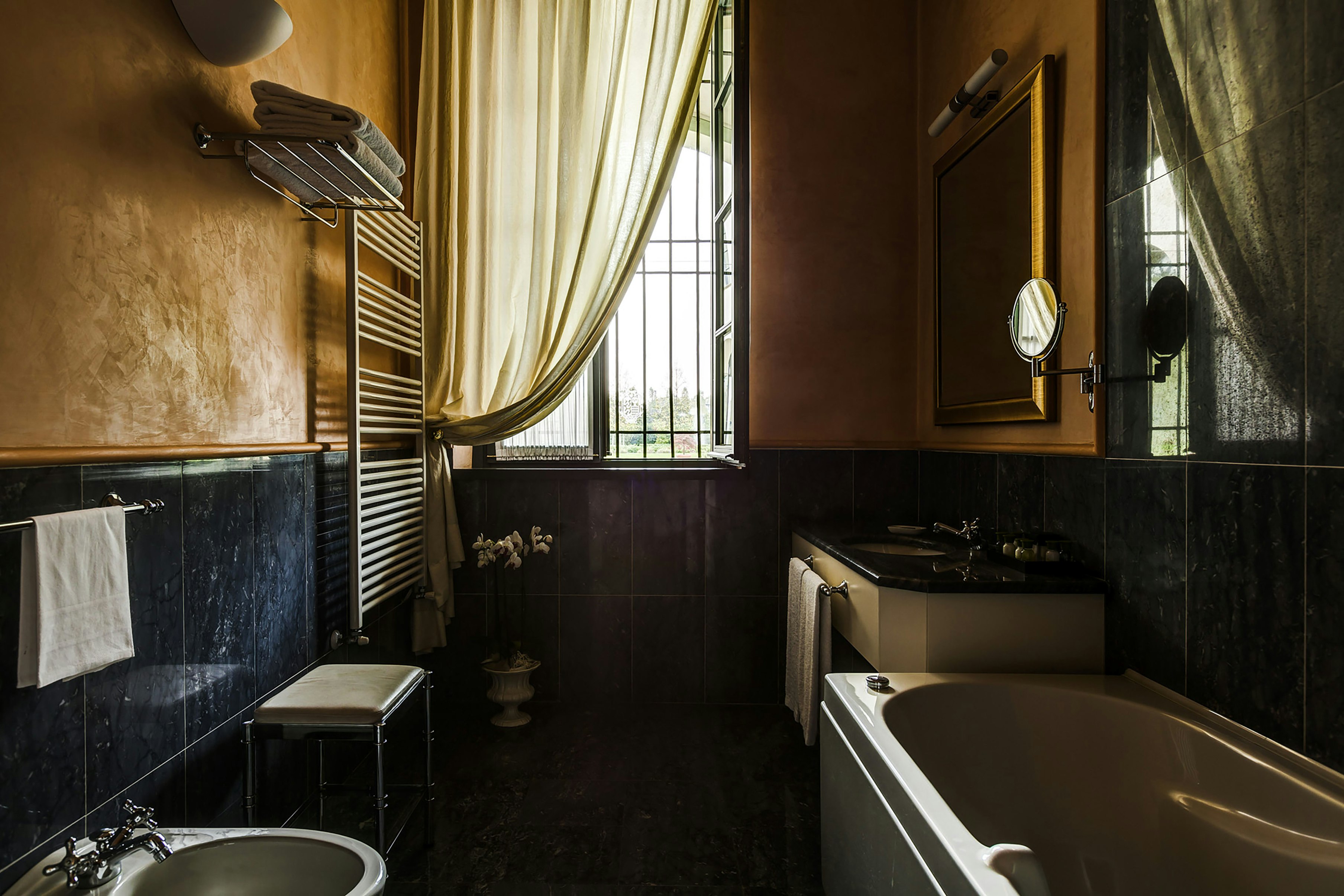 Grand Hotel Villa Torretta Milan Sesto, Curio Collection by Hilton 37/38