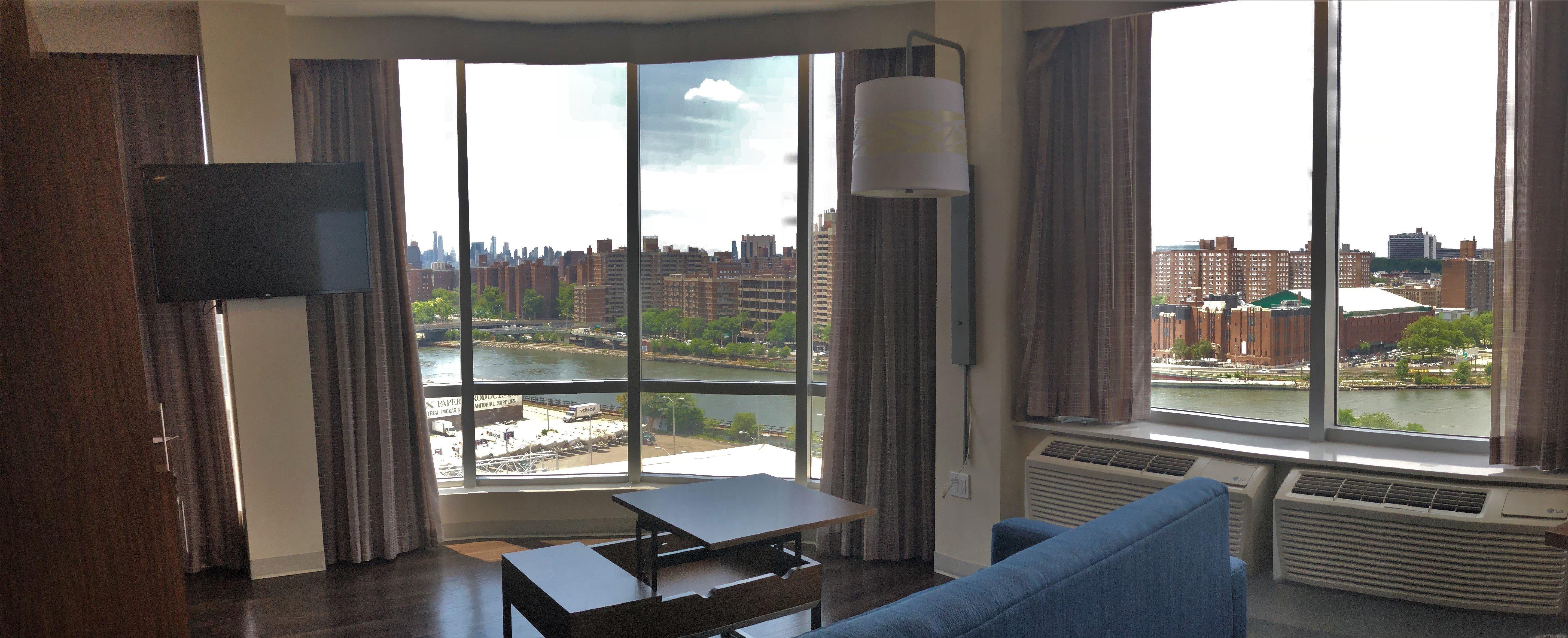 Holiday Inn Express Bronx Nyc - Stadium Area, an IHG Hotel 25/40