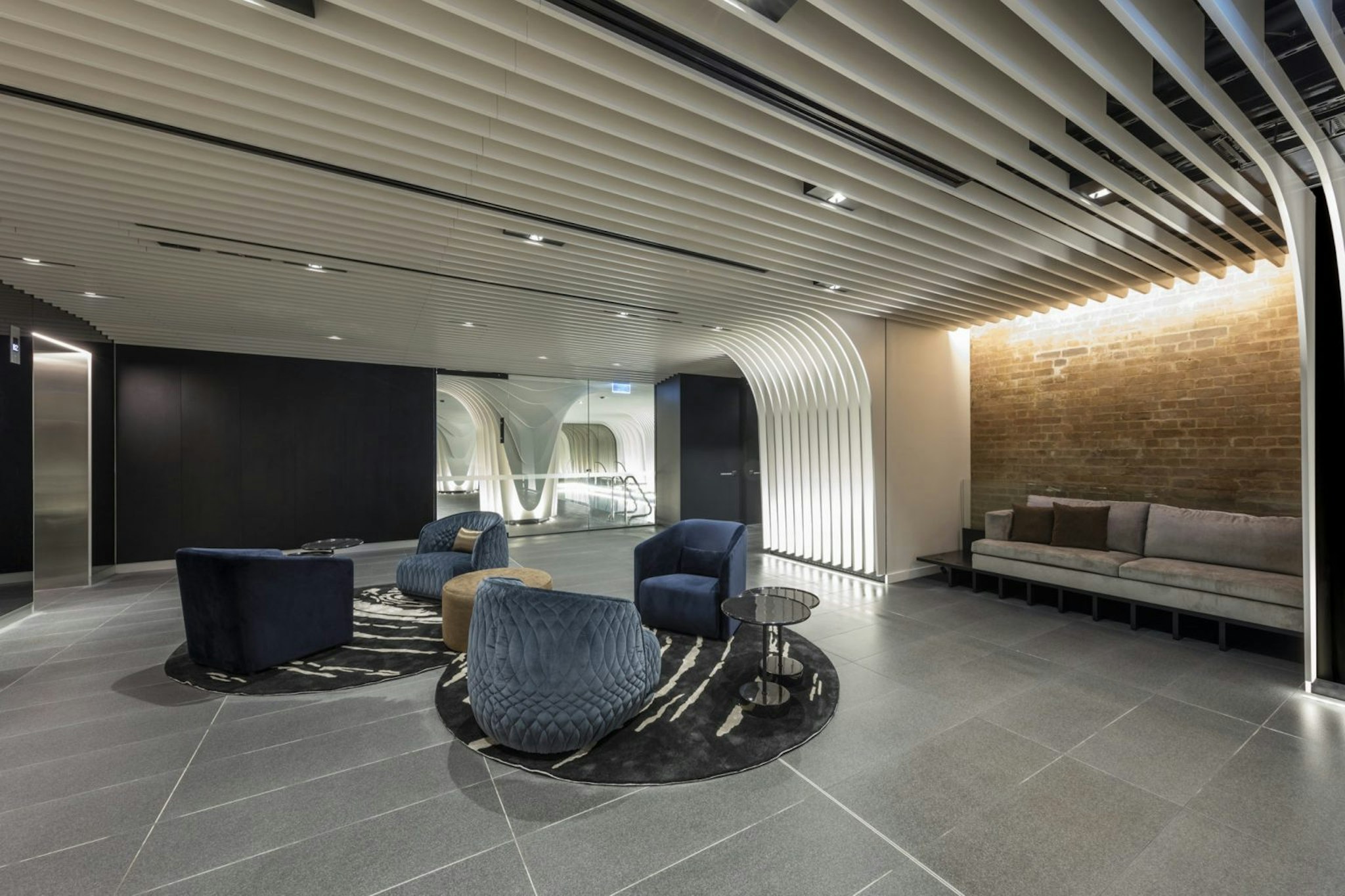 Skye Suites 13/16