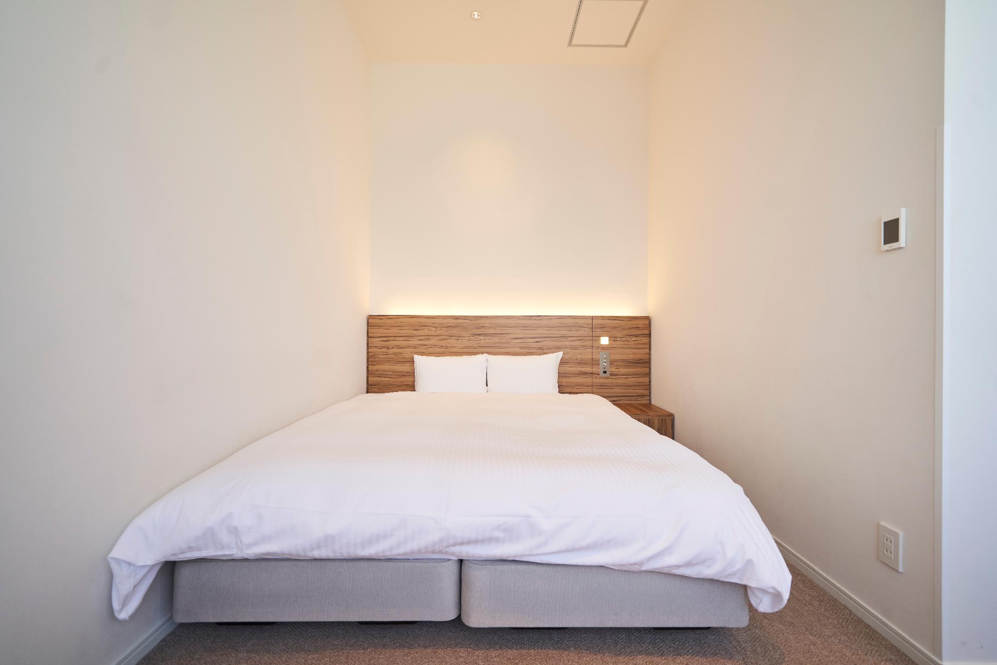 Standard, Double Bed, Night View