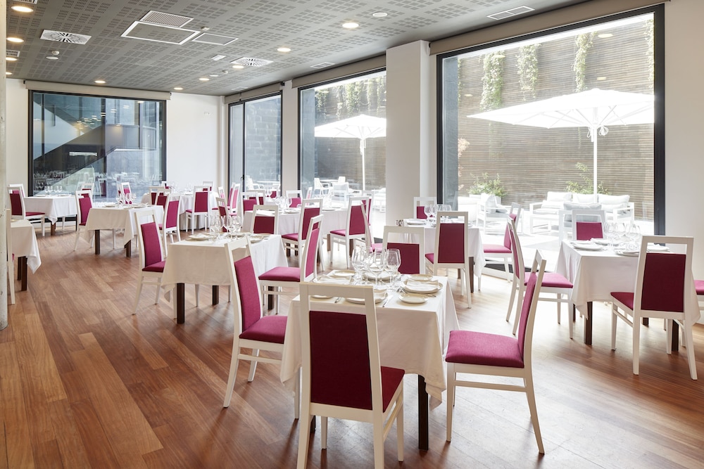 Hotel Villa Antilla 63/71
