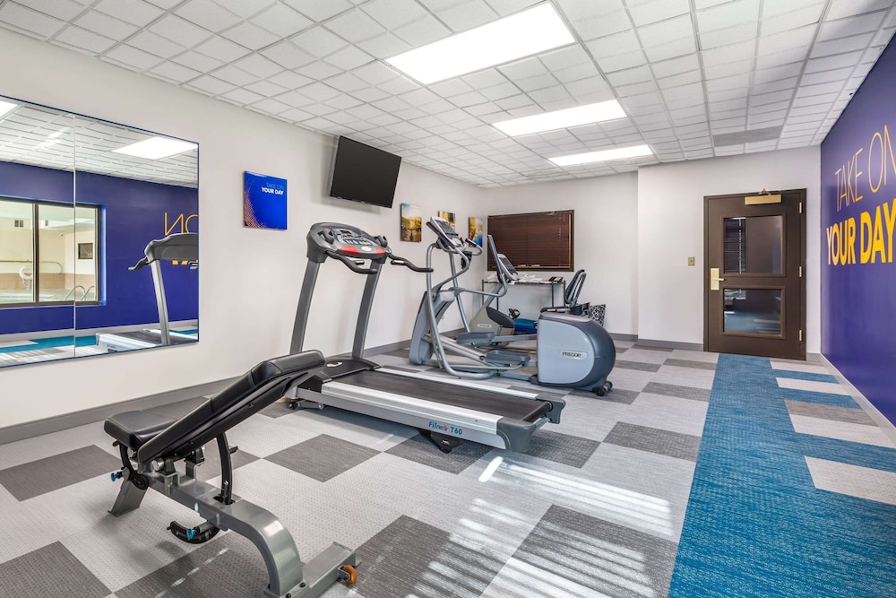 Comfort Inn & Suites Frisco East - McKinney 38/65