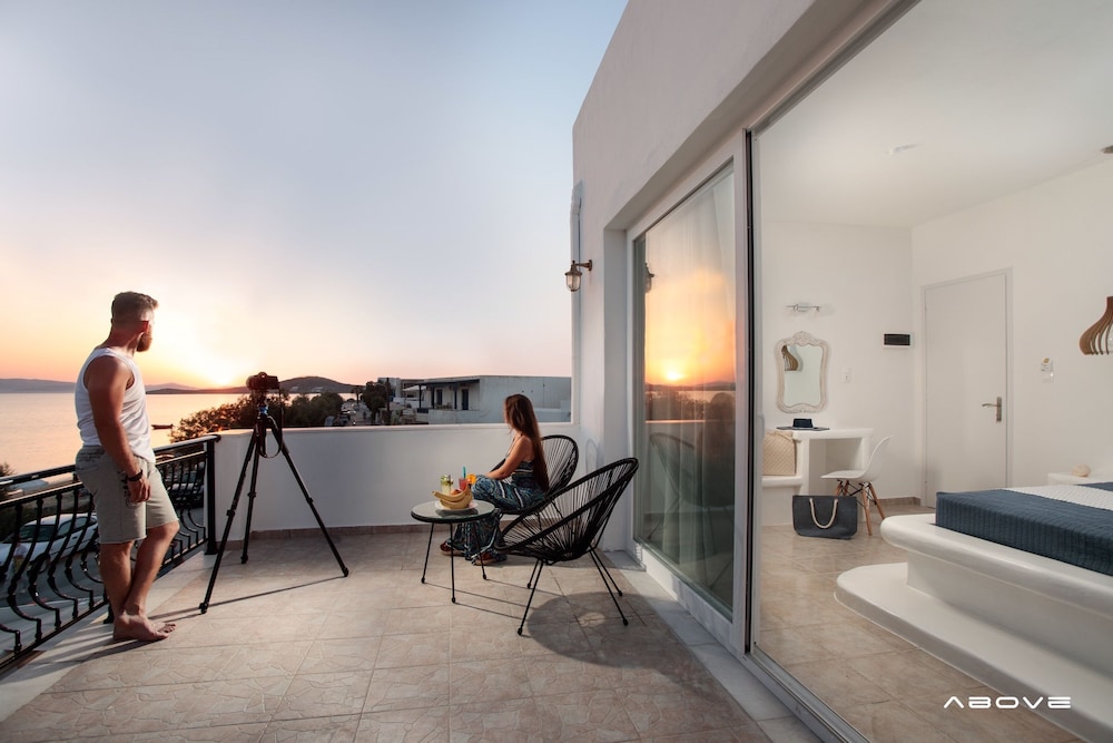 Manios Suites 3/48