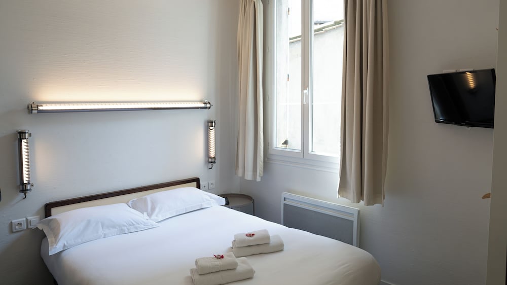 HOTEL DE FRANCE 21/73