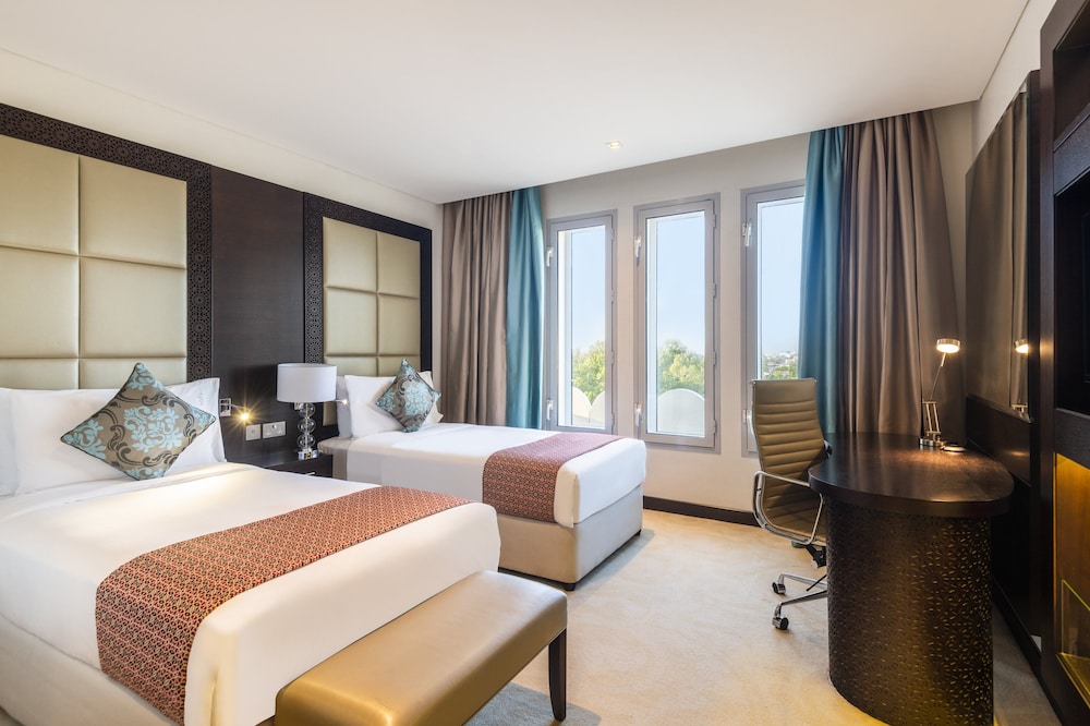Holiday Inn Muscat al Seeb by IHG 13/73