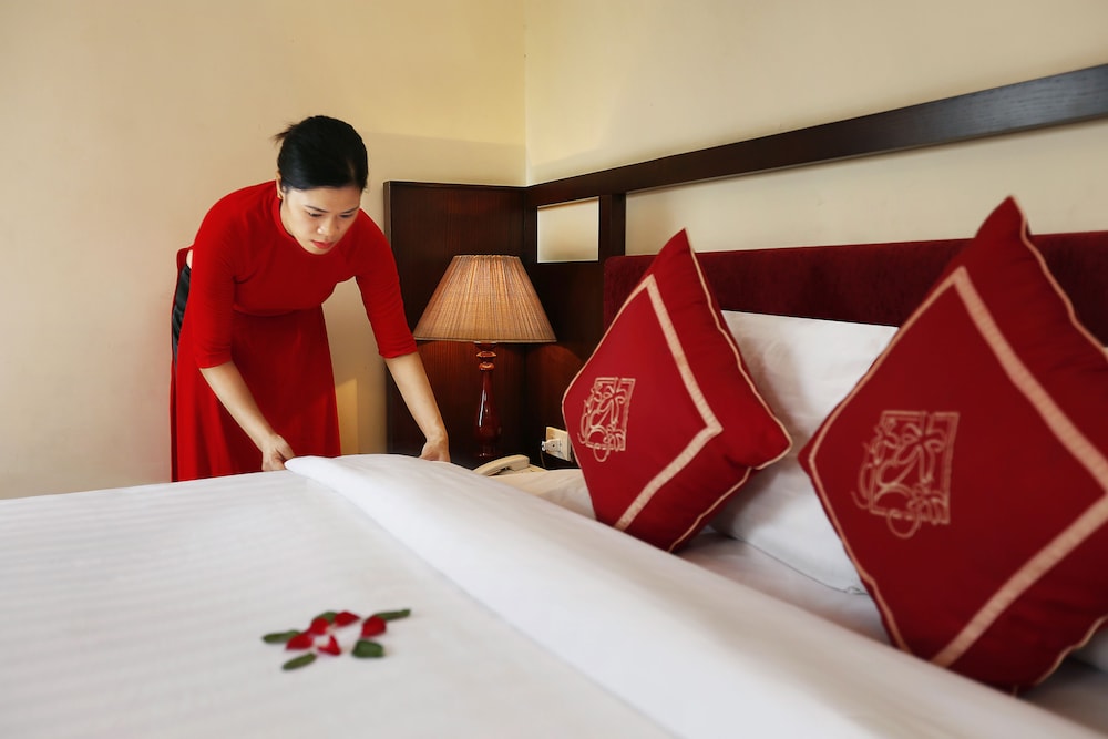 Hanoi Posh Hotel 37/54