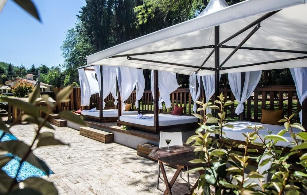 BlackStone Apart Boutique Hotel 7/45