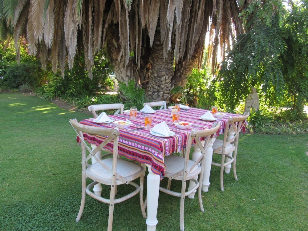 Happy Lands Self Catering/B&B 31/48