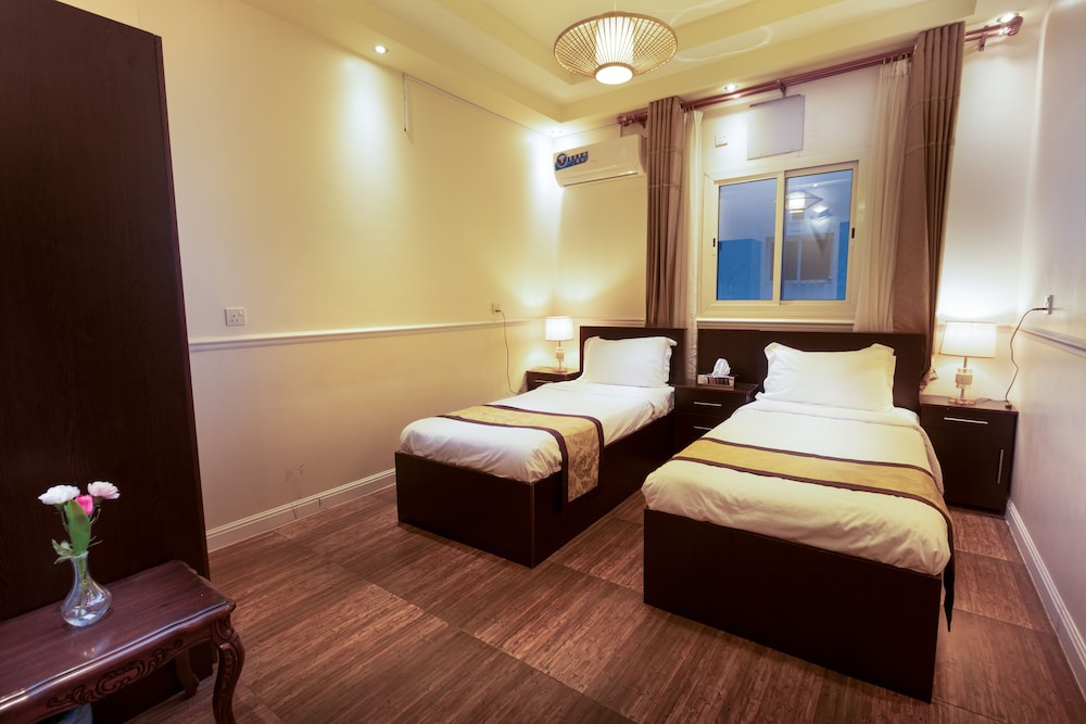 2 BEDROOMS, APARTMENT