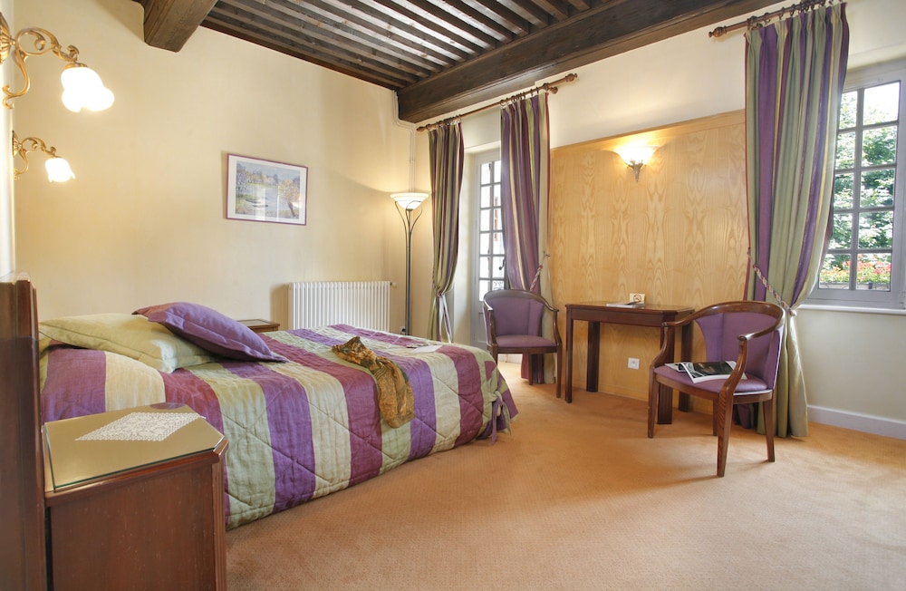 LE BEAU RIVAGE 33/58