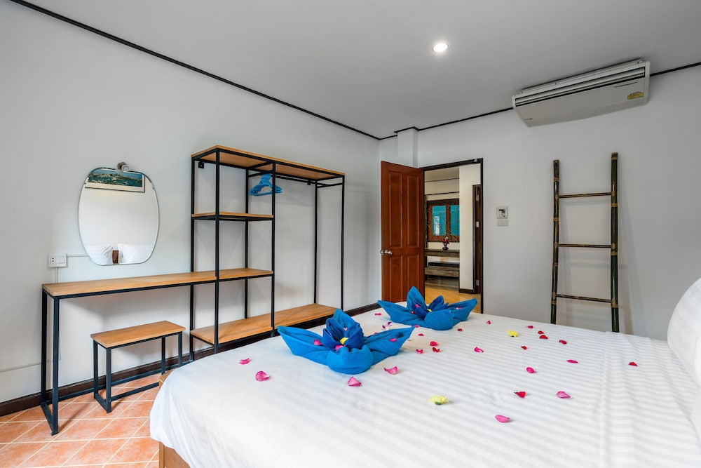 Chaweng Lakeview Residence 36/77