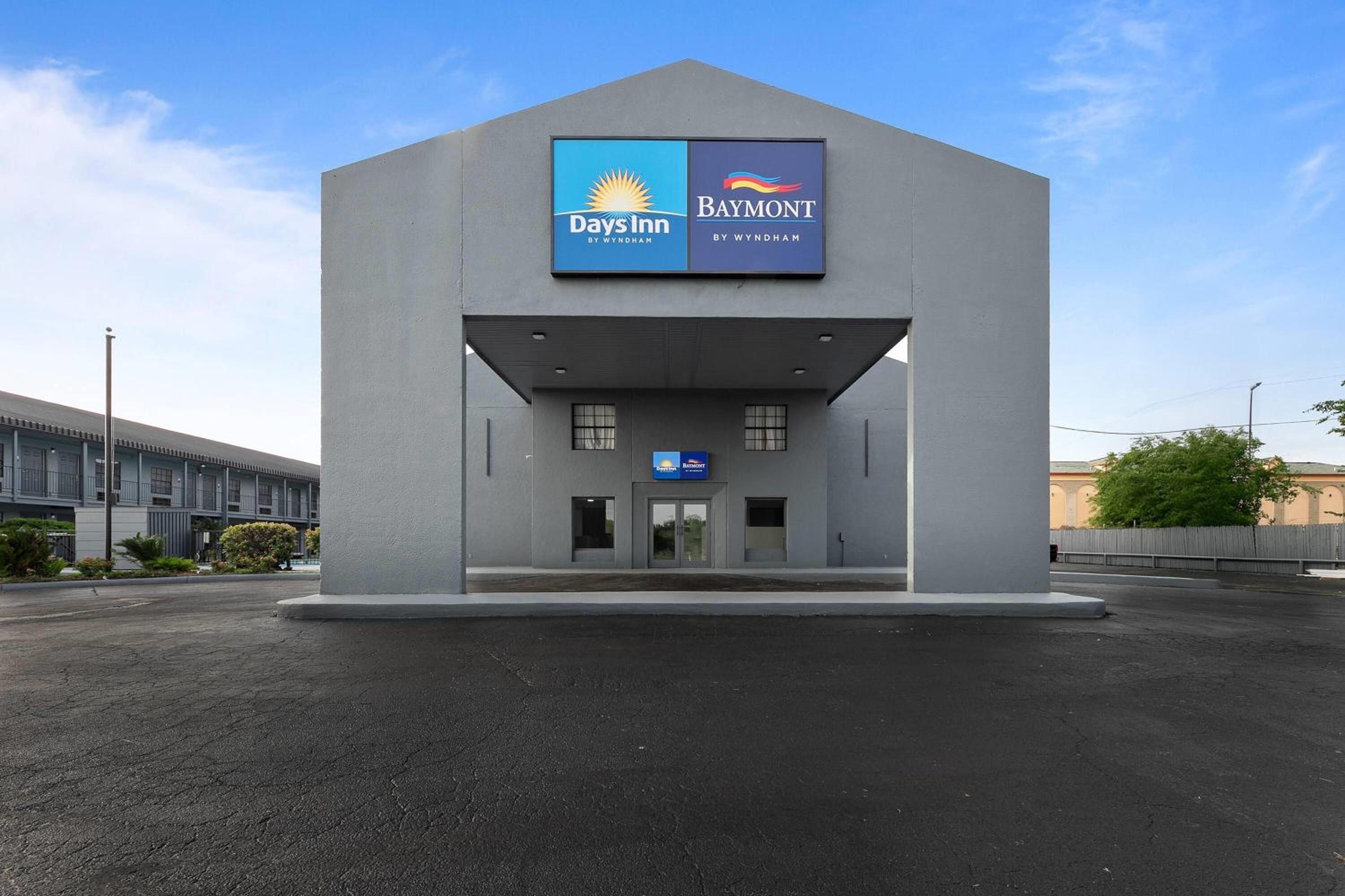 Baymont by Wyndham San Antonio Near Lackland AFB 23/30