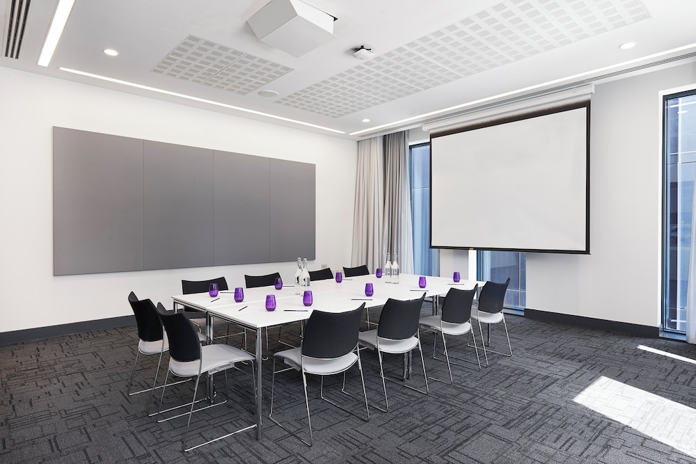 Innside By Melia Manchester 64/71