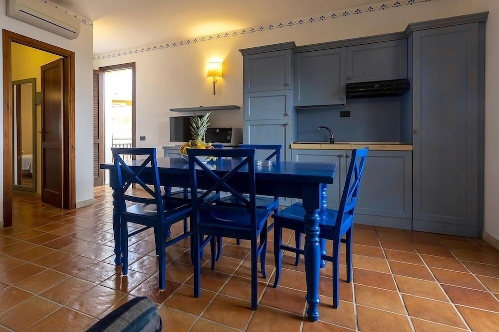 Villaggio Cala Mancina 56/68