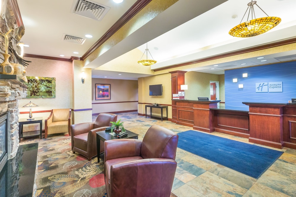 Holiday Inn Express Hotel Suites Helena 8/63