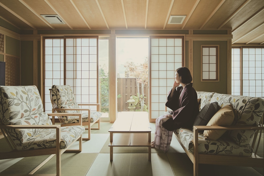 Dogo Onsen Kowakuen Haruka 18/19