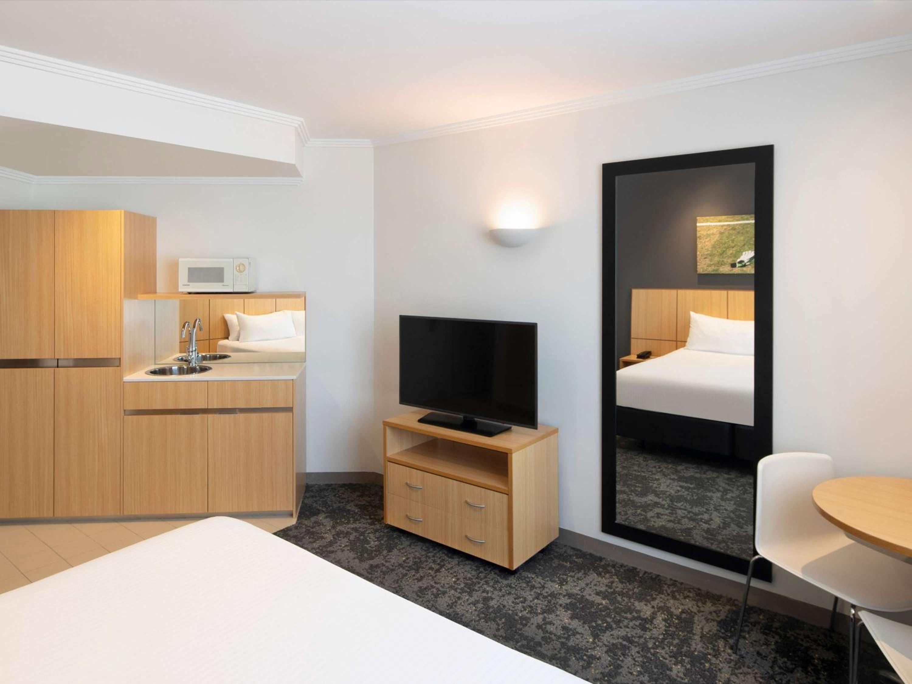 غرفة قياسية ثلاثية بسرير فردي، Mercure Sydney Bankstown 7/10