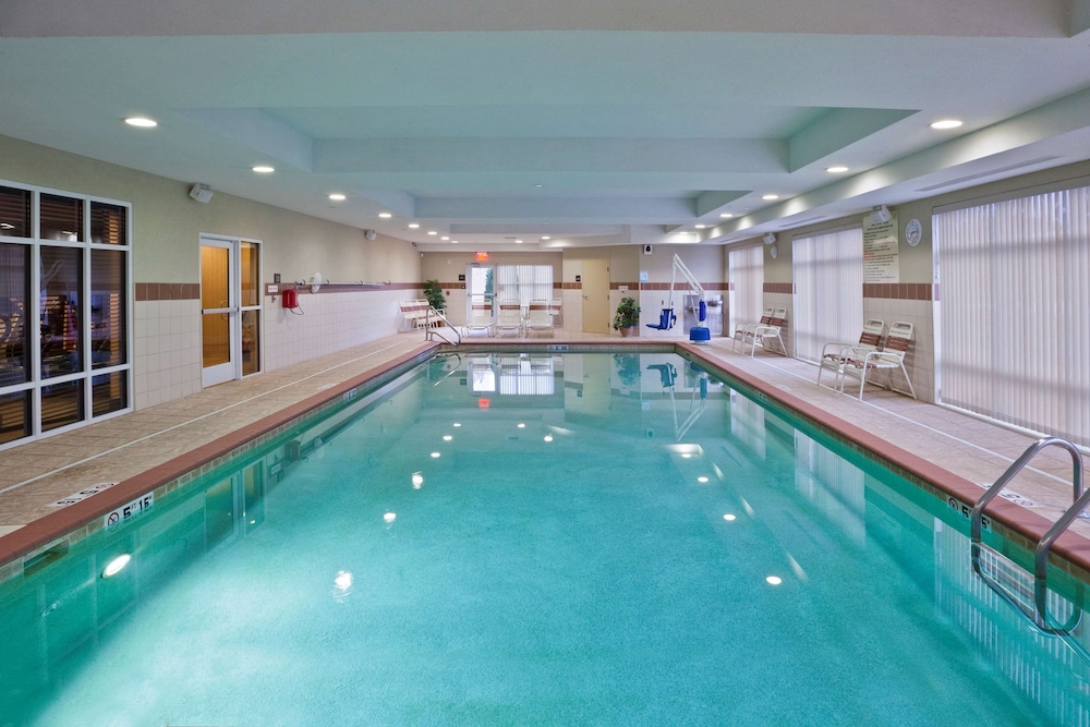Hampton Inn Matamoras - Milford 28/49
