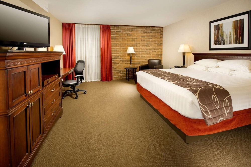 Hotel Lotus Kansas City Merriam 4/64