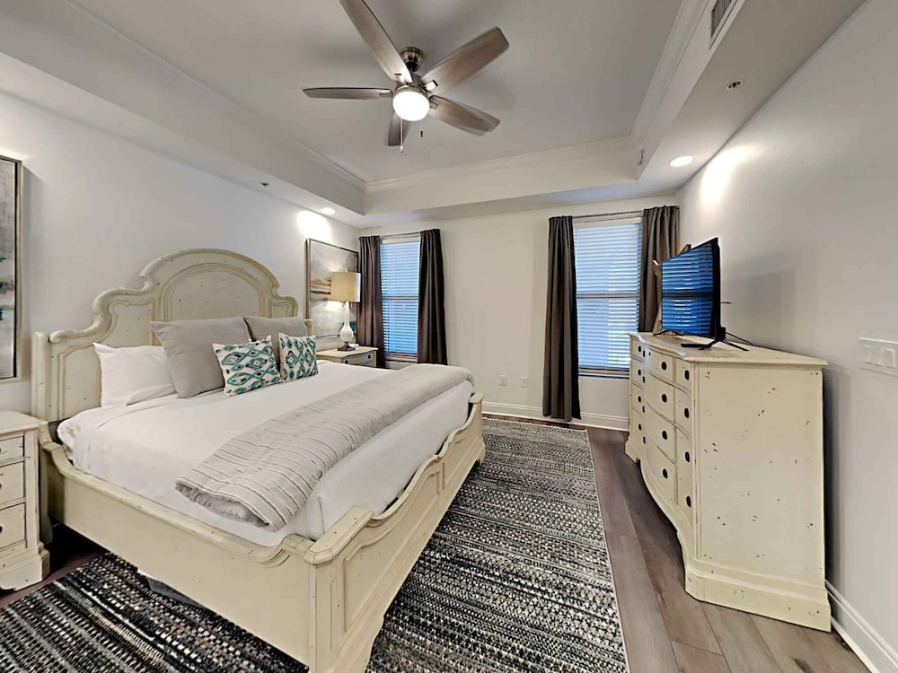 30 A Suites 25/79