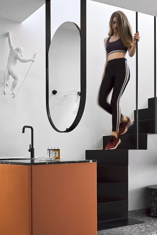 Dyo Suites 6/50