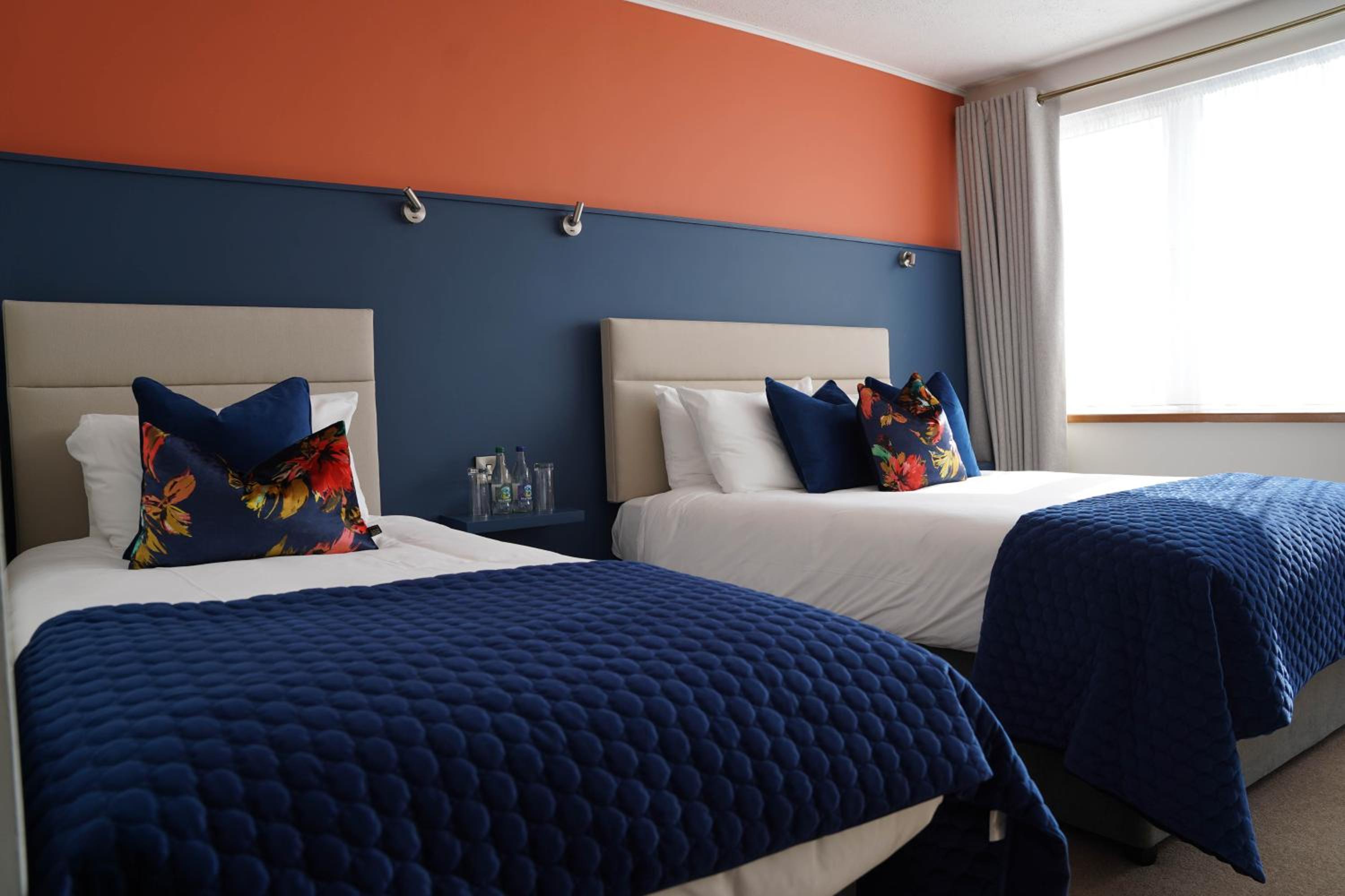 Alcock & Brown Hotel 10/48