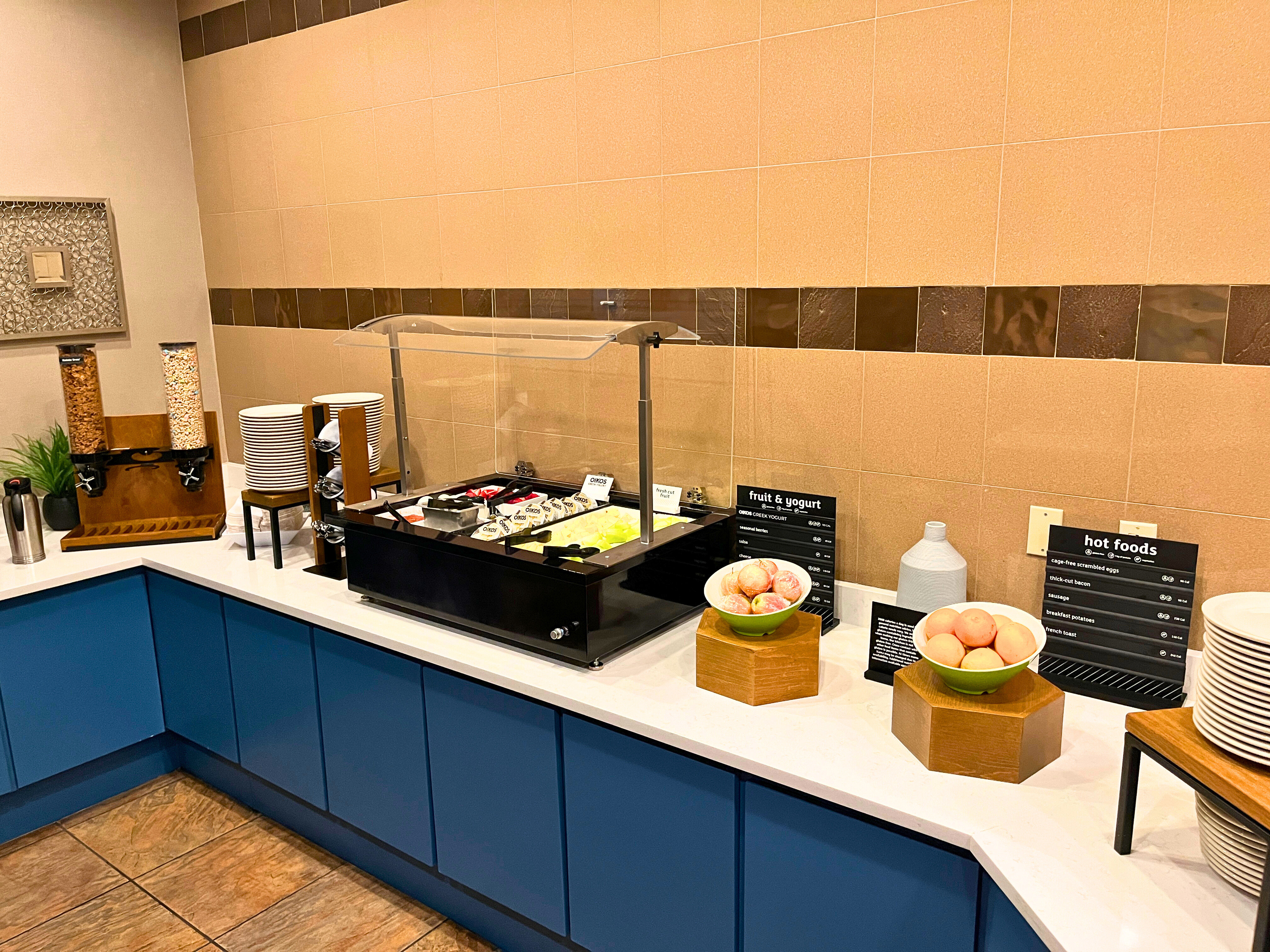 Holiday Inn Hotel Suites Tallahassee Conference Center N 50/62