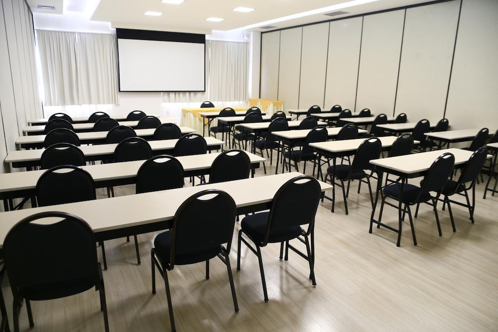 Mogano Business Hotel 24/31
