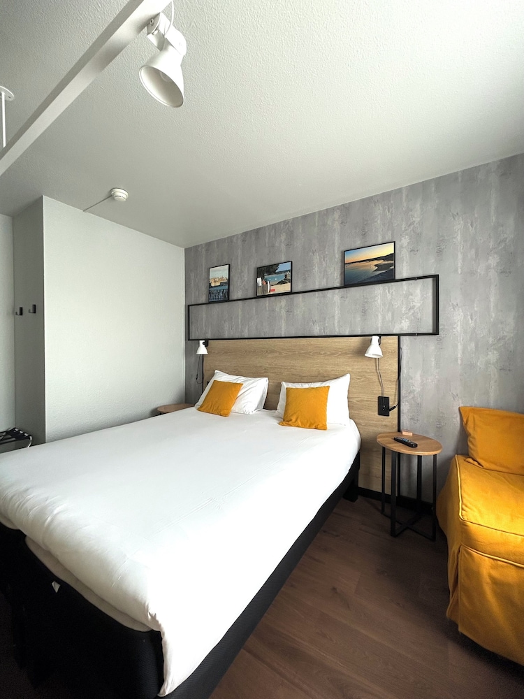 Ibis St Malo La Madeleine 10/68