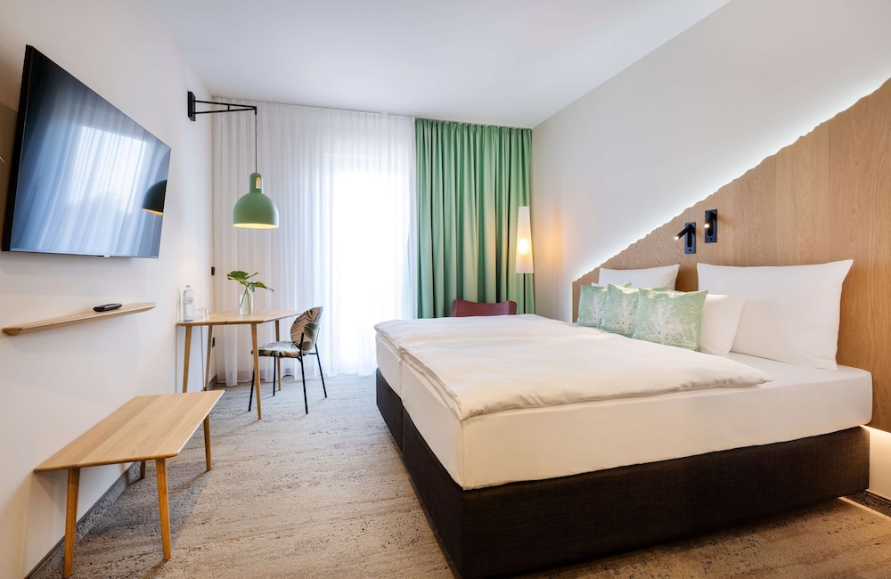 COMFORT, DOUBLE BED
