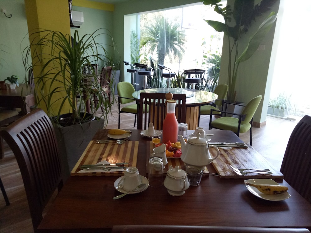 This Is It Guest House And Restaurant 33/50