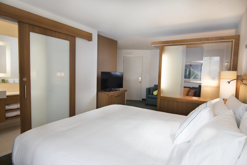 SpringHill Suites Wisconsin Dells 10/29