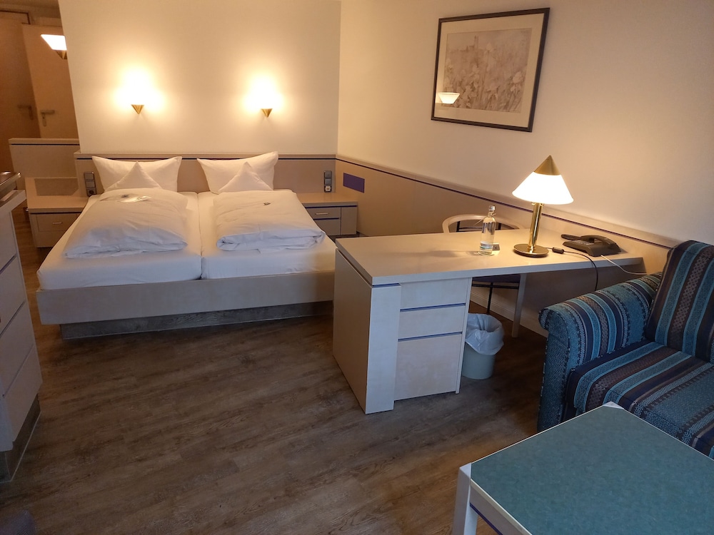 Hotel Heide-Kröpke 10/59